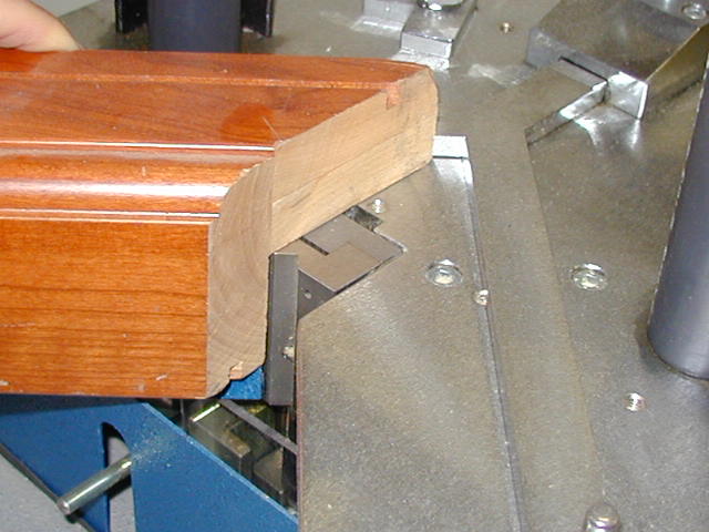 MA050 Working table with front 